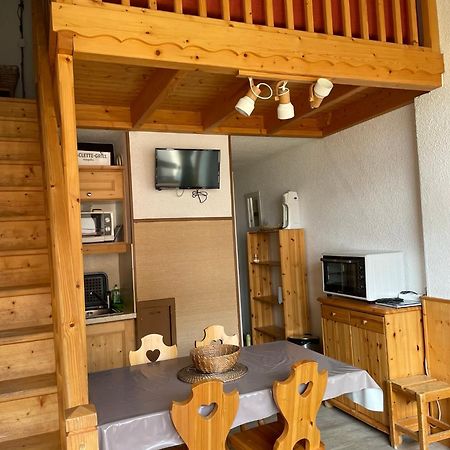 Appartement Pour 6 Personnes Au Pied Des Pistes Au Calme Aux Menuires Les Asters Saint-Martin-de-Belleville Εξωτερικό φωτογραφία