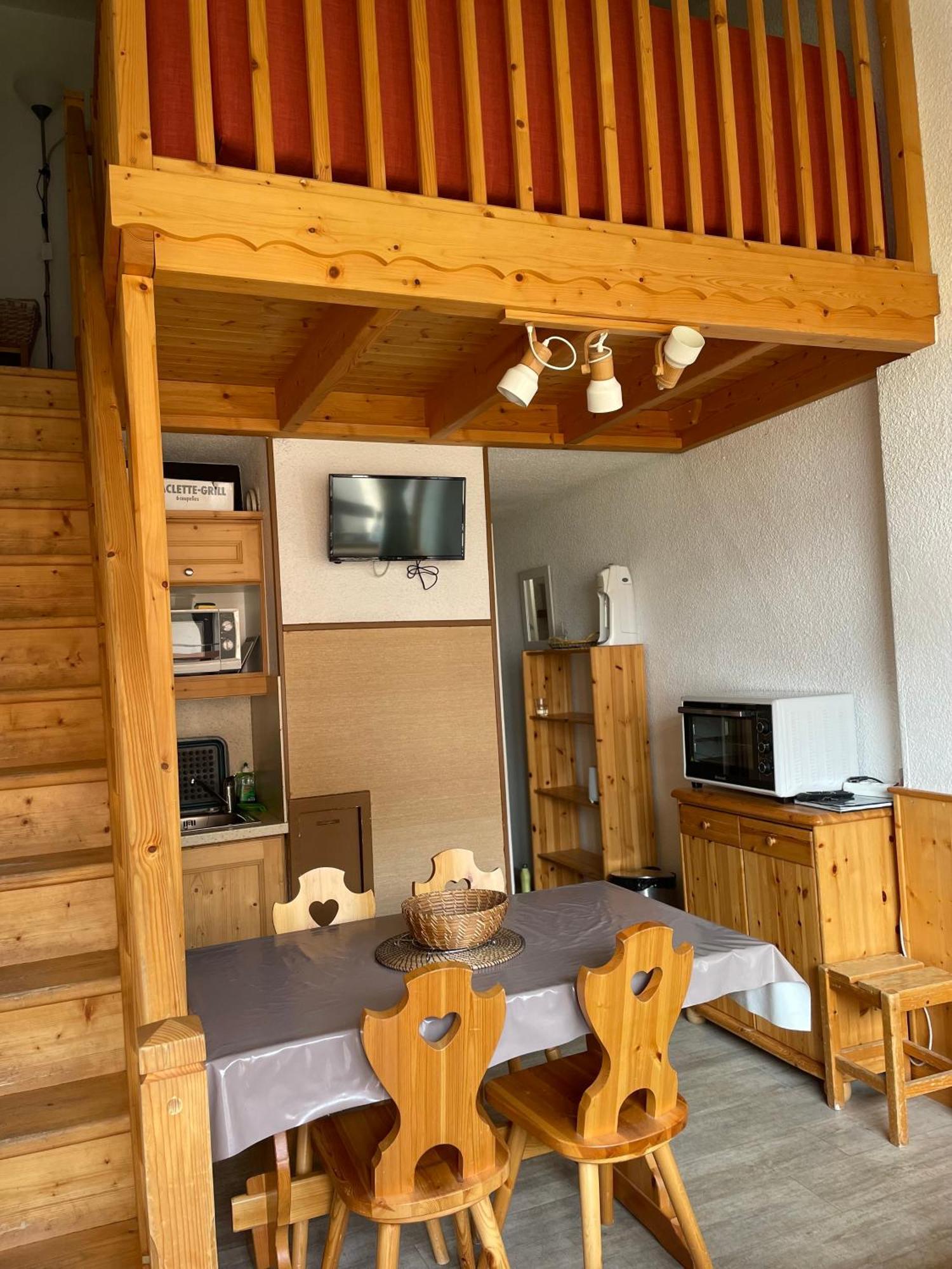 Appartement Pour 6 Personnes Au Pied Des Pistes Au Calme Aux Menuires Les Asters Saint-Martin-de-Belleville Εξωτερικό φωτογραφία